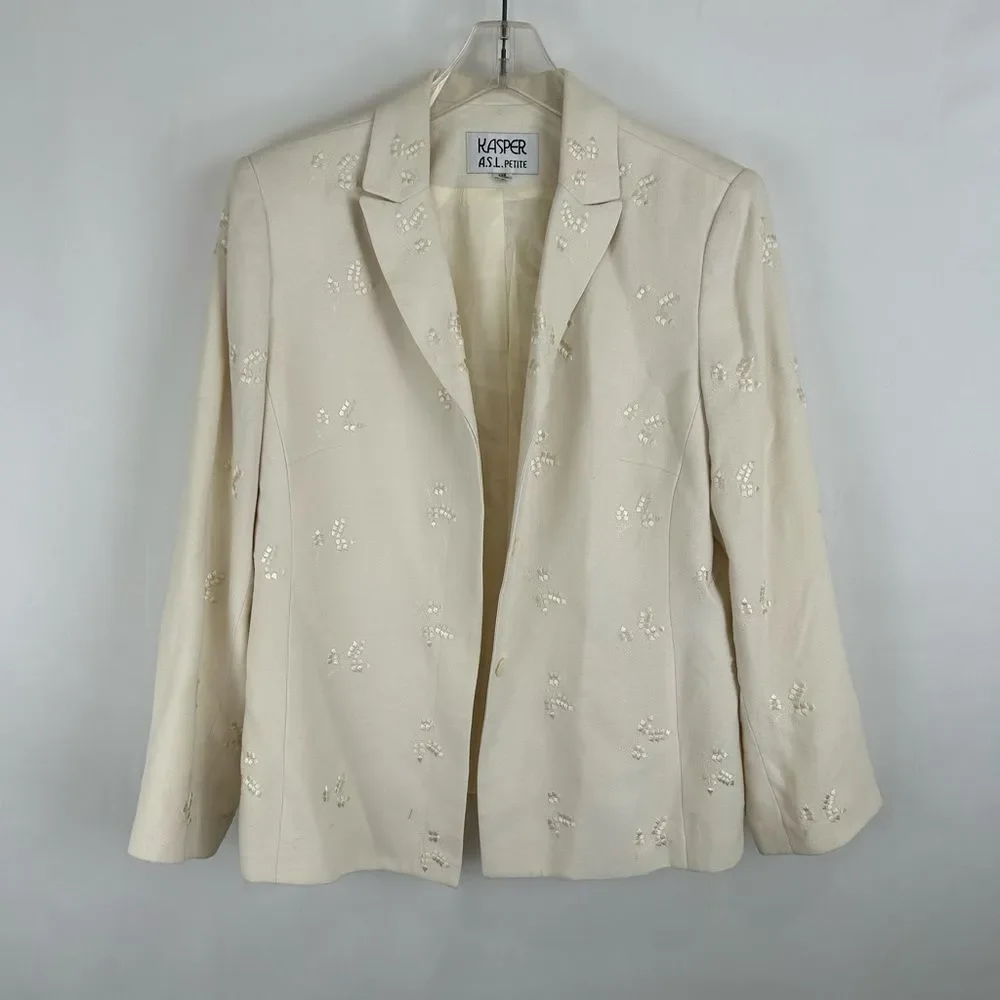 Vintage Kasper White Blazer with Floral Embroidery - Picture 5 of 8